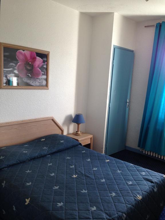 Hotel De La Poste Дувен Номер фото